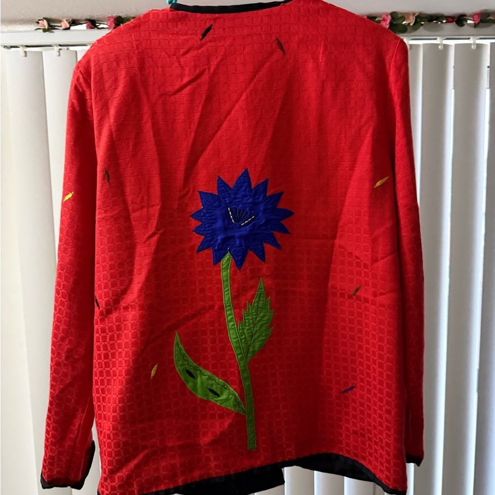 Whimsical VTG Floral Jacket Red Embroidered Art to Wear Size M Made in India - Picture 7 of 7